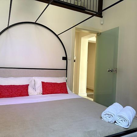 W Like Apartment On Hert Of City Center Катания Экстерьер фото