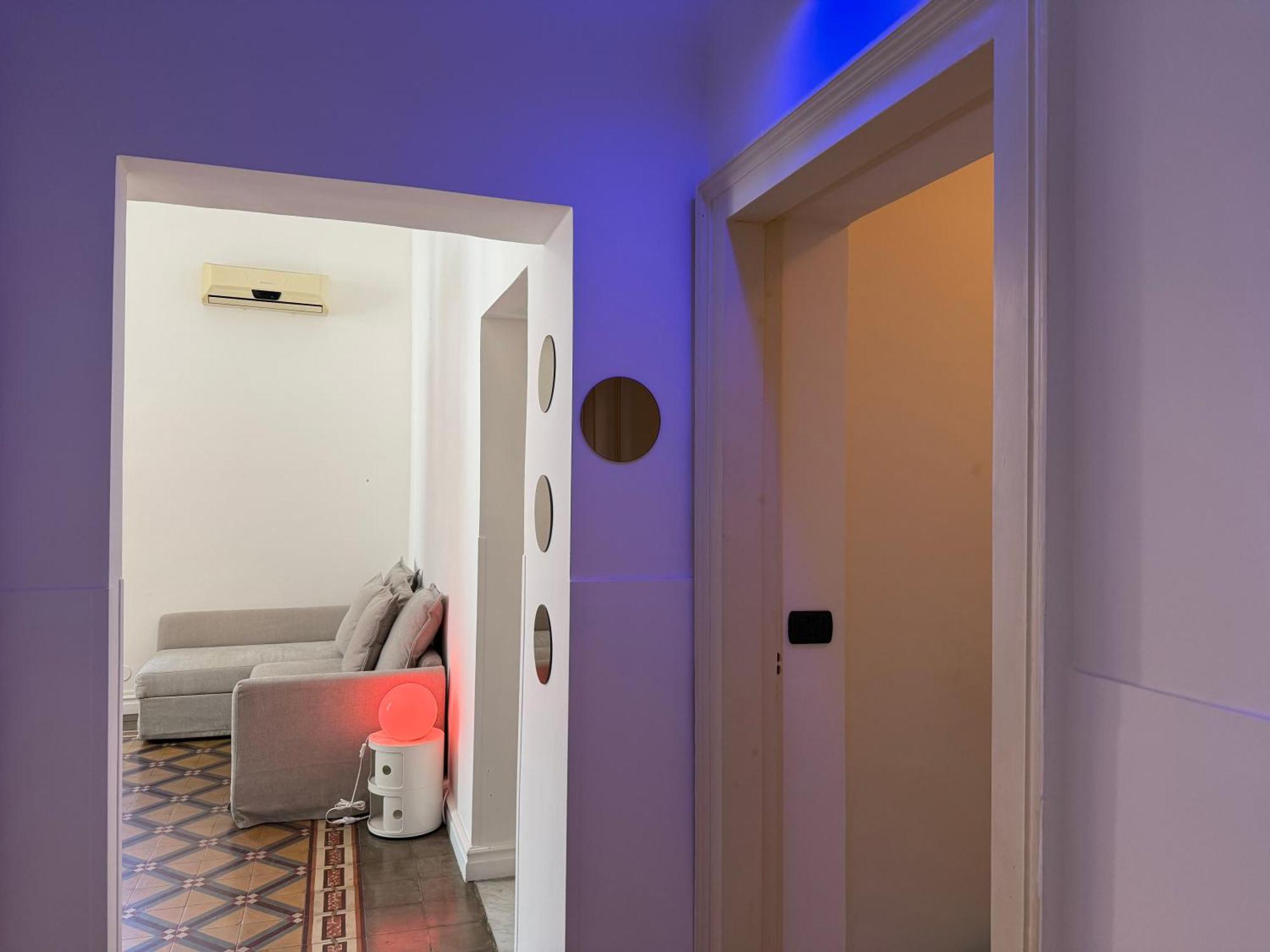 W Like Apartment On Hert Of City Center Катания Экстерьер фото